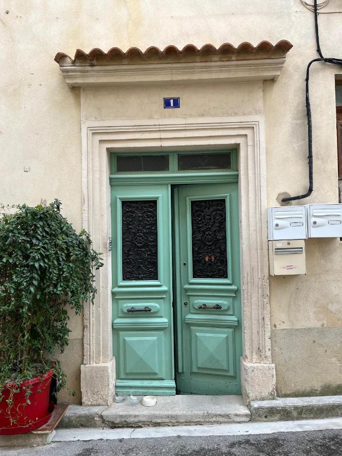 Studio De Charme Au Coeur De Valréas 외부 사진